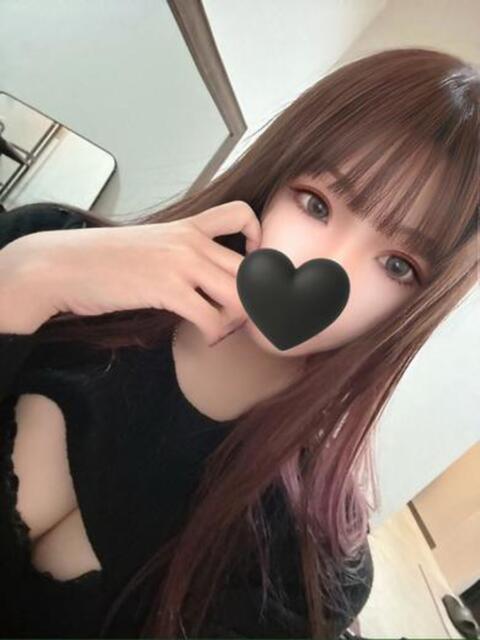 りつ 淫乱痴女エステ新宿店(出張アロマエステ)