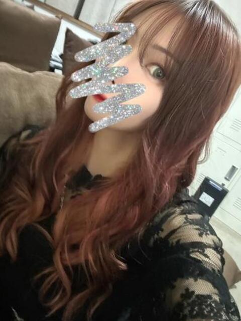 りつ 淫乱痴女エステ新宿店(出張アロマエステ)