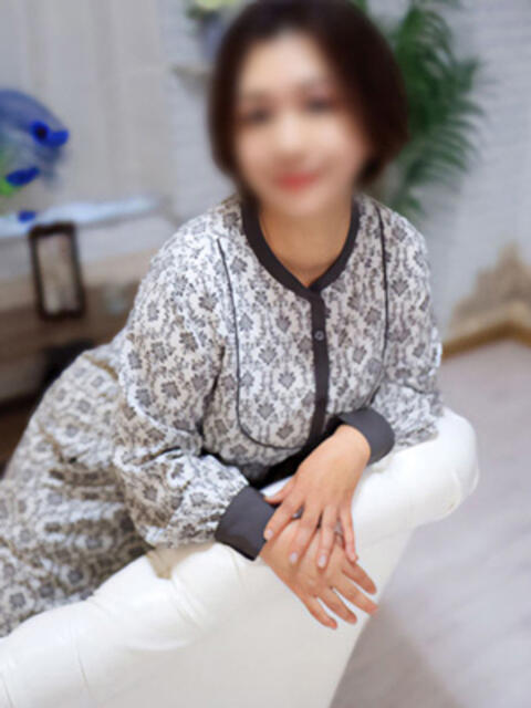 なるみ 熟女の風俗最終章 沼津店（熟女デリヘル）