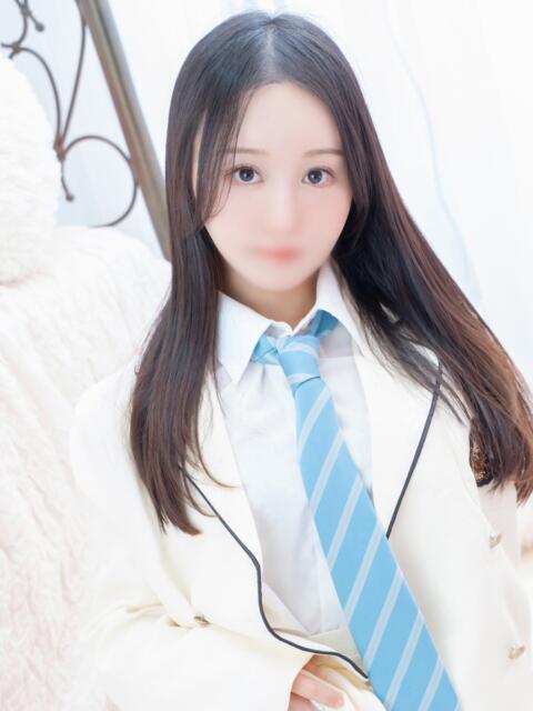 らら E+アイドルスクール新宿・歌舞伎町店（デリヘル）