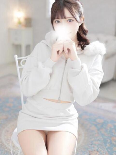 夢眠るか☆透き通るＳ級美女 ESTE ALLURE（出張エステ）