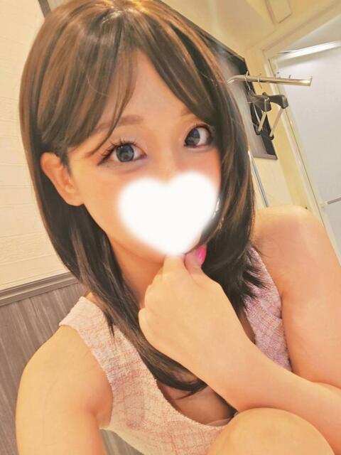 有岡 りかな ベルサイユの薔薇（デリヘル）