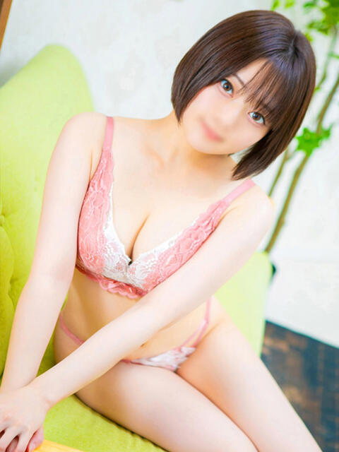 るみ S級美女専門 ロイヤルリング(デリヘル)