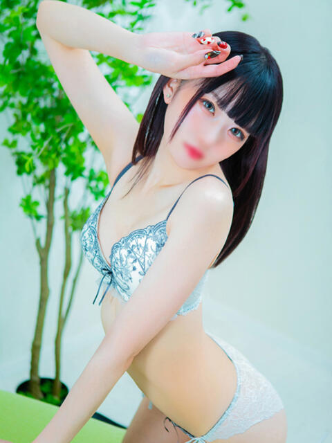 めめ S級美女専門　ロイヤルリング（デリヘル）