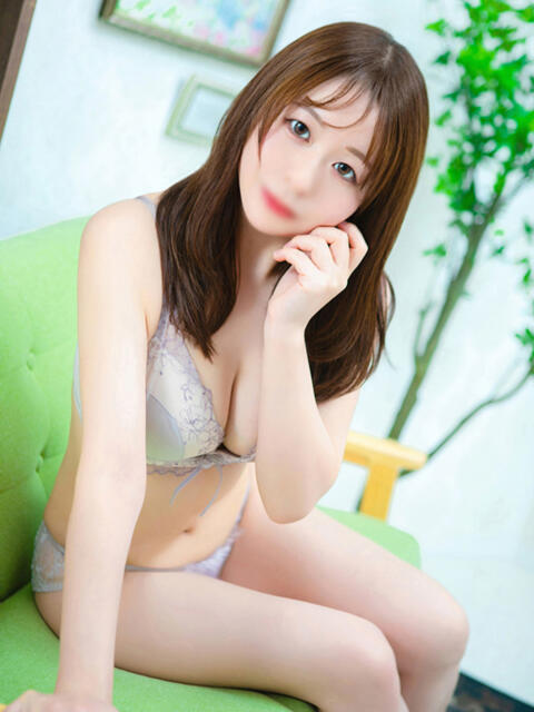 よる S級美女専門　ロイヤルリング（デリヘル）