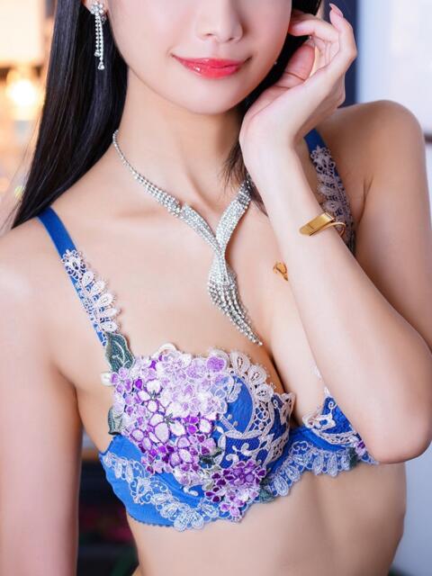 徳堂 月乃 クラブアイリス大阪(高級デリヘル)