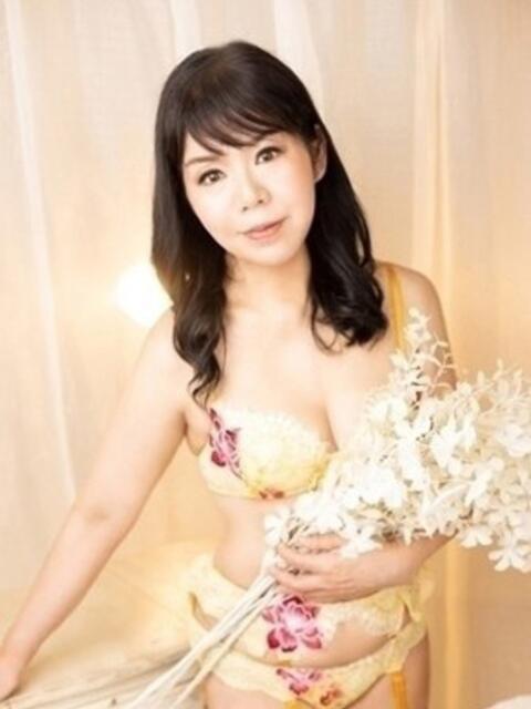 中村(元鎌倉御殿) パリス雄琴店（ソープランド）