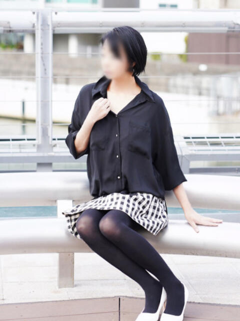 ゆっこ 奥鉄オクテツ大阪(駅待ち合わせ型人妻デリヘル)