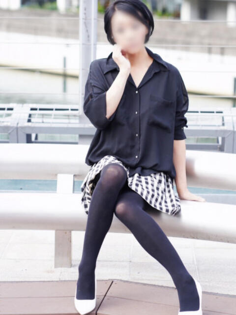 ゆっこ 奥鉄オクテツ大阪(駅待ち合わせ型人妻デリヘル)