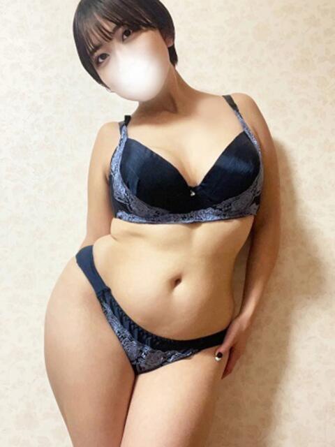 せな エンジェルマスカット（巨乳ぽっちゃりデリヘル）