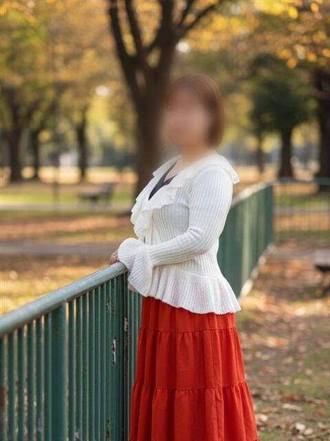 富永　ゆな 熟女パラダイス池袋店(カサブランカグループ)（人妻熟女デリへル）