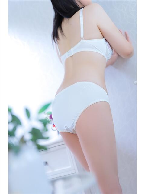 なるみ 町田人妻城（人妻路上待ち合わせデリヘル）