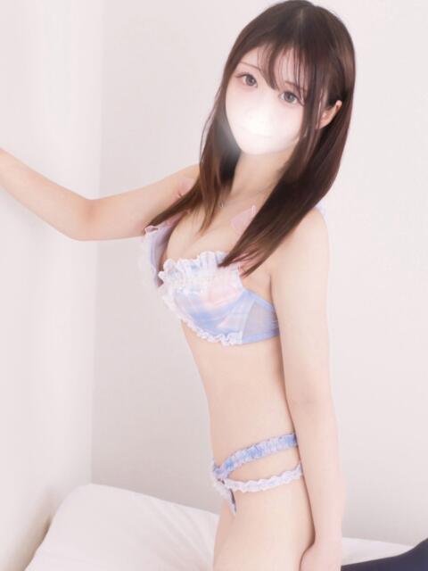 もも すぐ舐めたくて学園立川校〜舐めたくてグループ〜(デリヘル)