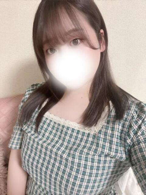 しずく♡清楚系×濃厚キス♡ ぴゅあぱい熊本♡ぽちゃかわ巨乳専門♡誠実すぎる風俗♡返金保証店♡（ぽっちゃりデリヘル）