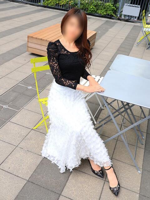 美麗 東京人妻フォーシーズンズ（人妻・熟女待ち合わせデリヘル）