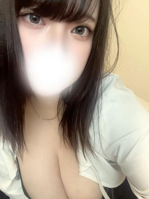 うらら ぽっちゃり巨乳素人専門店ぷにめろ池袋店(ぽっちゃり系デリヘル)