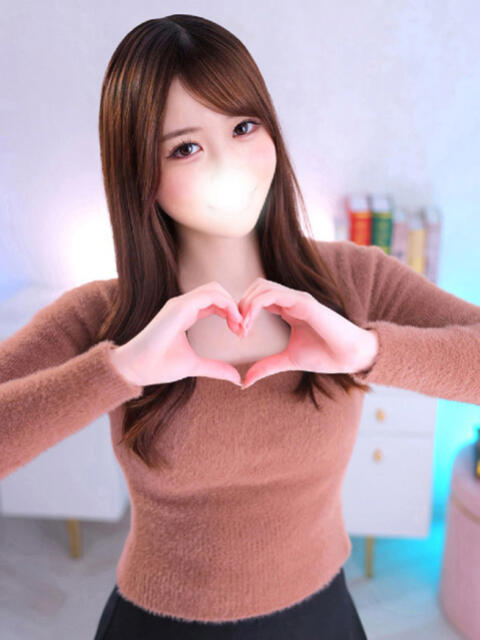 ゆりな★透明感溢れる純真美少女 Chloe五反田本店　S級素人清楚系デリヘル（デリヘル）