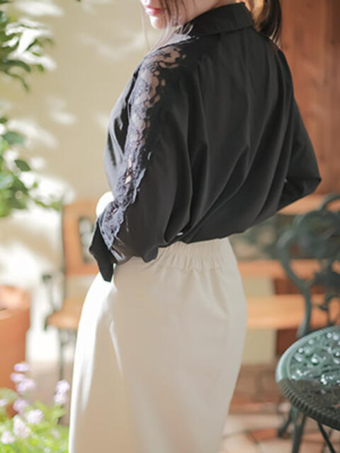 【母乳】みく 奥様メモリアル（デリヘル）