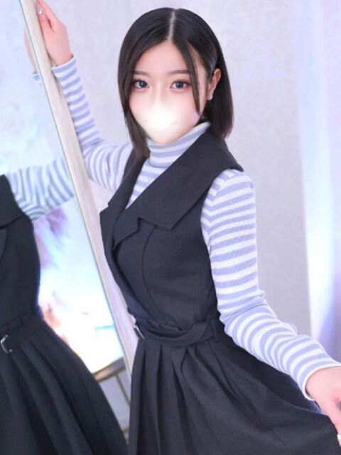 ひびき★坂道系イチャ好きJD★ Chloe五反田本店 S級素人清楚系デリヘル(デリヘル)