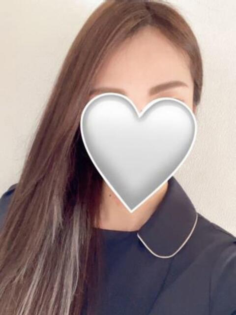 沙羅 (さら)・Bランク 8Seasons(エイトシーズン)（【非風俗】メンズエステ）