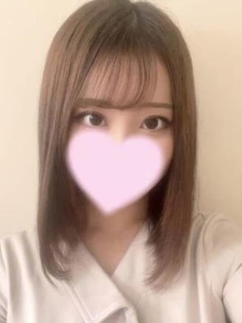 真白 (ましろ)・Sランク 8Seasons(エイトシーズン)(【非風俗】メンズエステ)