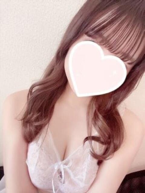 陽菜乃 (ひなの)・Gランク 8Seasons(エイトシーズン)(【非風俗】メンズエステ)