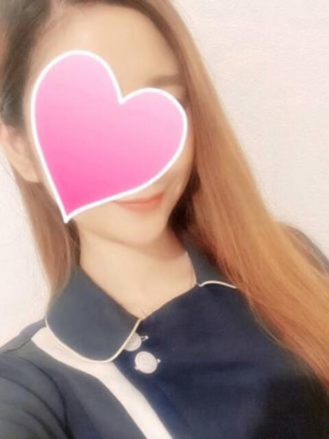 美波 (みなみ)・Gランク 8Seasons(エイトシーズン)（【非風俗】メンズエステ）