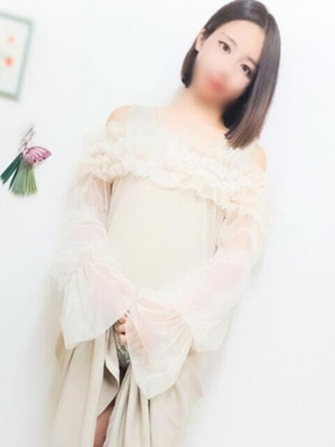 ゆいか 半熟ばなな 品川(人妻系デリヘル)