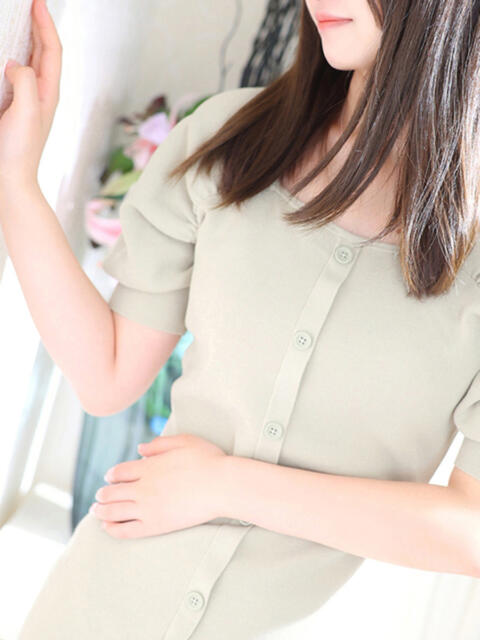 古谷　咲乃 トリプルクラウン（高級デリヘル）