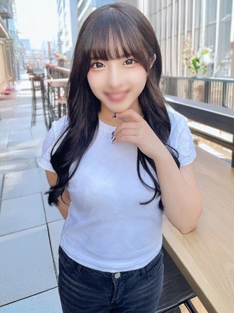 あむ ホテルだヨ！全員集合（ホテヘル）