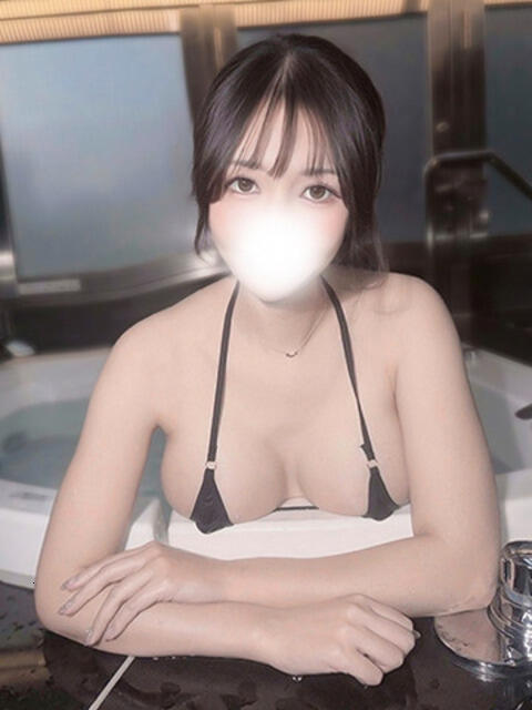 絶対魅了Hカップ彼女 風神会館新宿店（デリヘル）