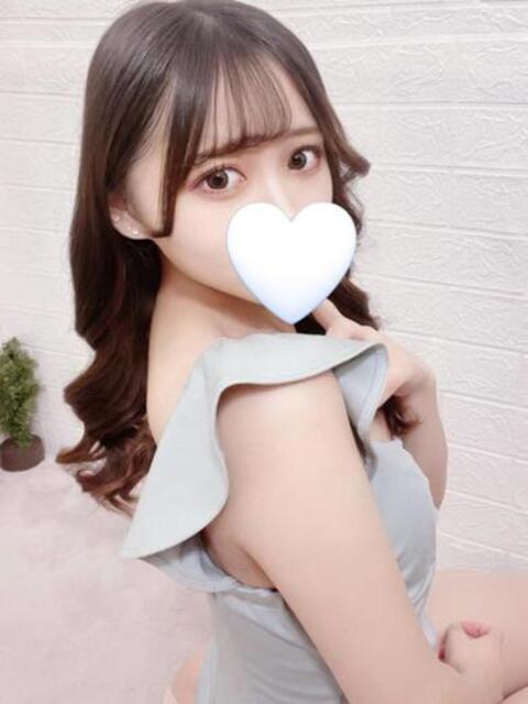 日向瀬 せな 極上超カワ美少女 ファーストクラス ルビー（ソープランド）