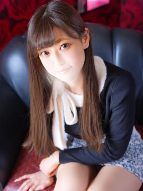 ひな 綺麗なお姉様専門　新横浜リング4C（アンジェリークグループ）（デリヘル）