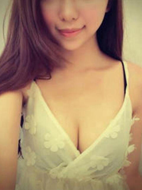 まみ（MAMI） 裸でマッサージ＋デリヘルサービス！TOKYO VIP（マッサージ+デリヘル）