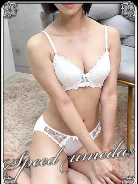 つゆ スピード梅田店（ホテヘル）