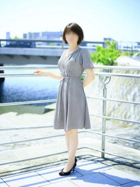 篠原 ちさと こあくまな人妻・熟女たち東広島店（KOAKUMAグループ）（人妻・熟女デリヘル）