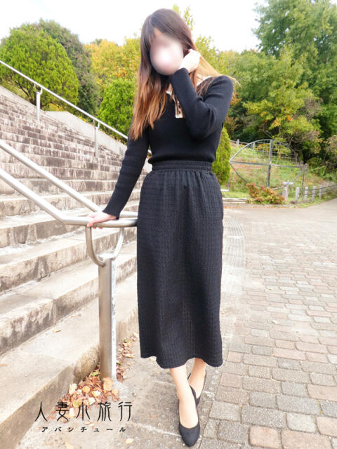みり 人妻小旅行(人妻系デリヘル)