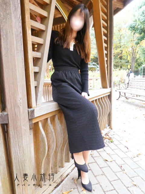 みり 人妻小旅行(人妻系デリヘル)