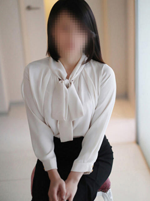 宮地(みやぢ) 人妻出逢い会 百合の園 新宿店（人妻系デリヘル）