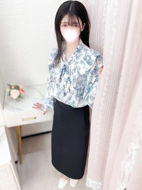 みずき 高級オナクラ ひよこクラブ(オナクラ・手コキ)