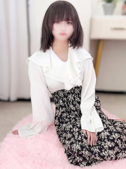 るん 高級オナクラ　ひよこクラブ（オナクラ・手コキ）