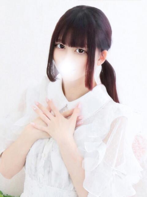 りお 高級オナクラ　ひよこクラブ（オナクラ・手コキ）