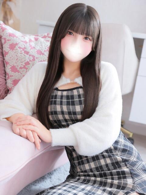 りるか★合法18歳奇跡の素人★ 渋谷S級素人清楚系デリヘル chloe（デリヘル）