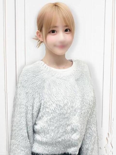 なつは 渋谷初!素人女子大生専門店 渋谷現役女子大生図鑑(デリヘル)