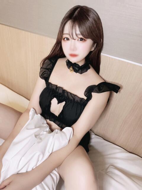 まかろん とある風俗店♡やりすぎさーくる新宿大久保店♡で色んな無料オプションしてみました（デリヘル）