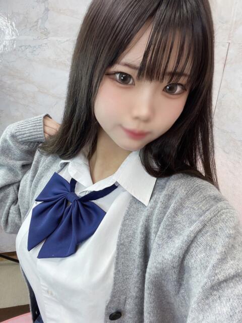 あやね とある風俗店♡やりすぎさーくる新宿大久保店♡で色んな無料オプションしてみました（デリヘル）