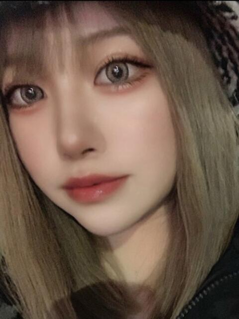 あも とある風俗店♡やりすぎさーくる新宿大久保店♡で色んな無料オプションしてみました（デリヘル）