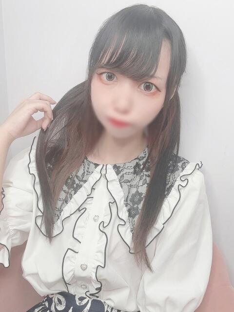 もなか とある風俗店♡やりすぎさーくる新宿大久保店♡で色んな無料オプションしてみました（デリヘル）