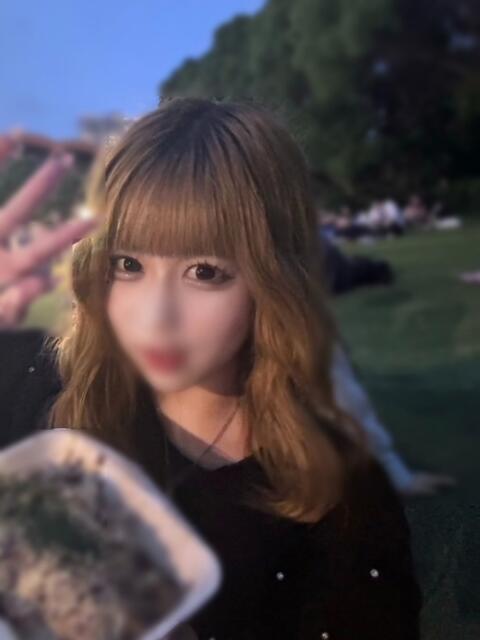 ももはな とある風俗店♡やりすぎさーくる新宿大久保店♡で色んな無料オプションしてみました（デリヘル）