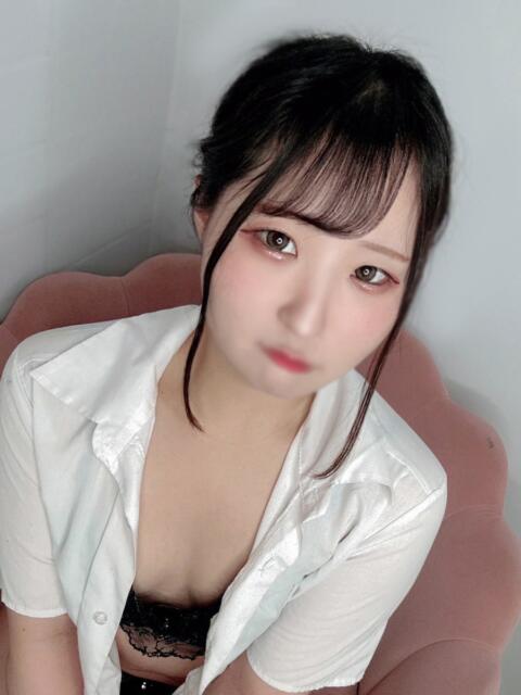 らき とある風俗店♡やりすぎさーくる新宿大久保店♡で色んな無料オプションしてみました（デリヘル）